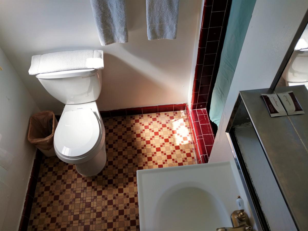 Highland Tower Motel Тусон Екстер'єр фото
